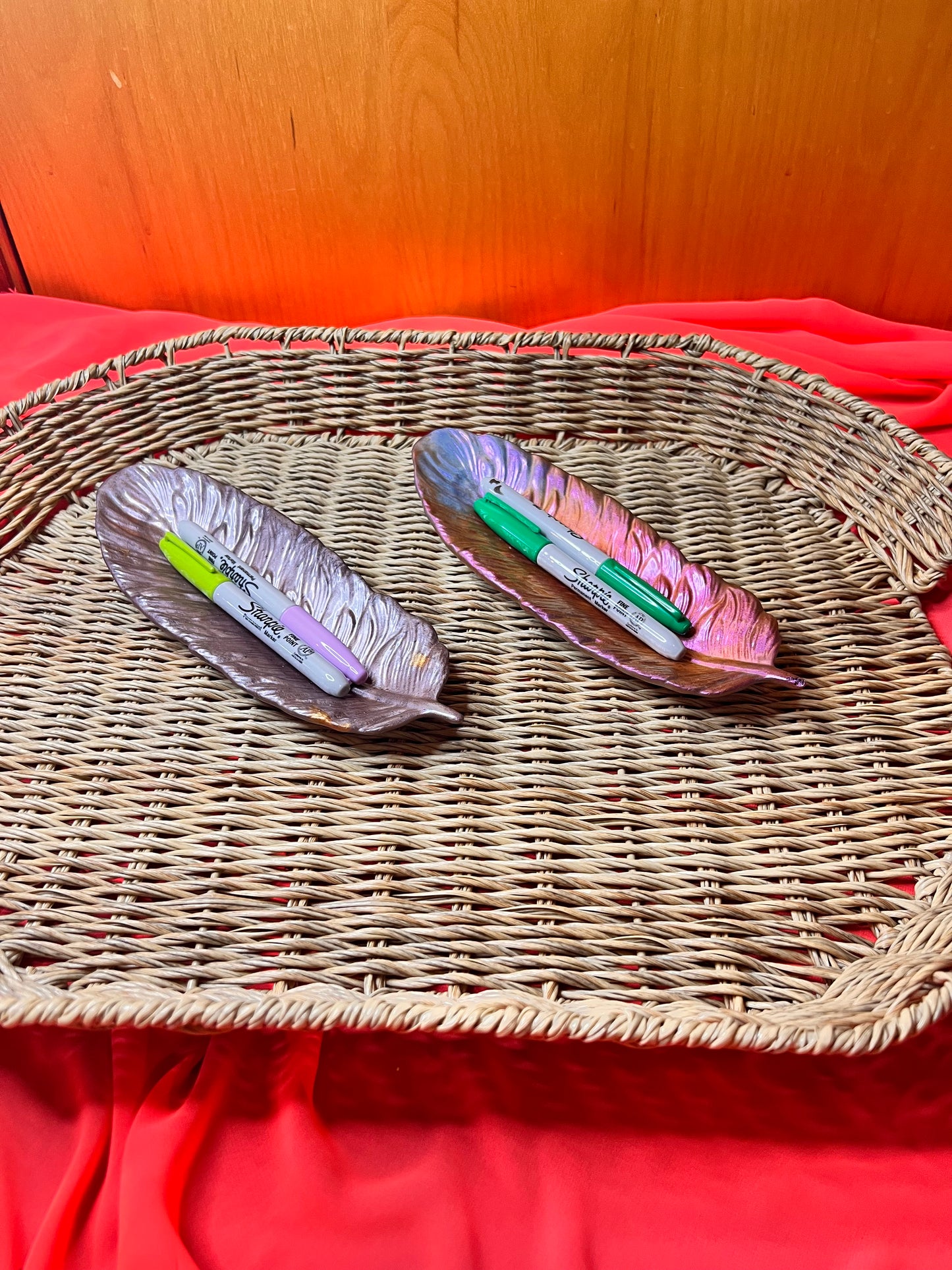 Feather trinket tray