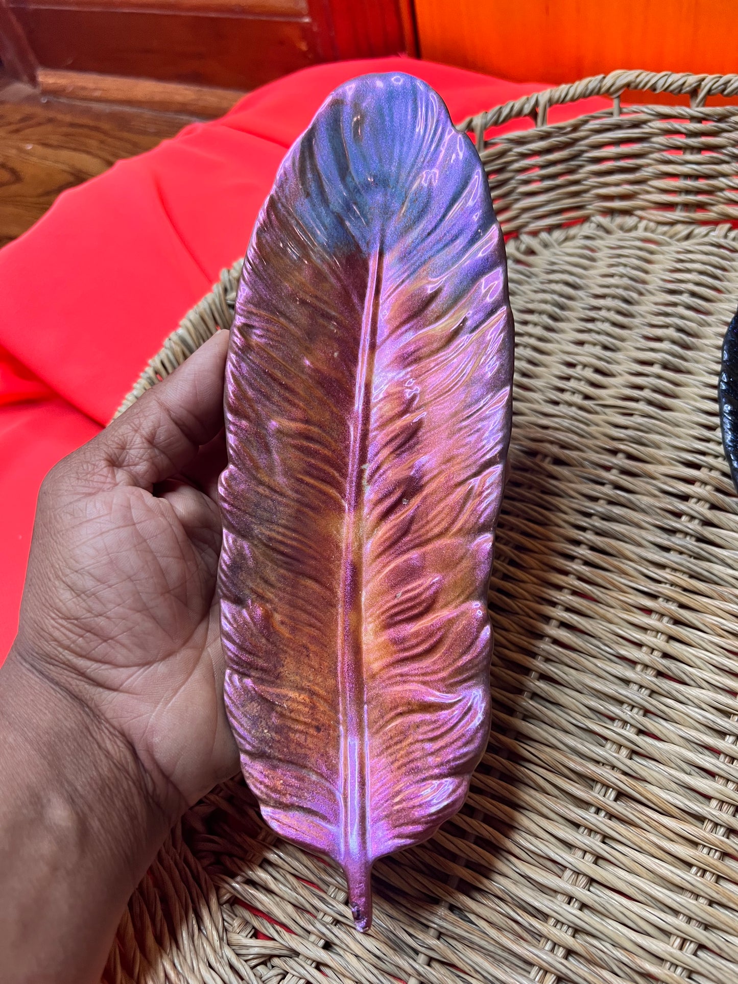 Feather trinket tray