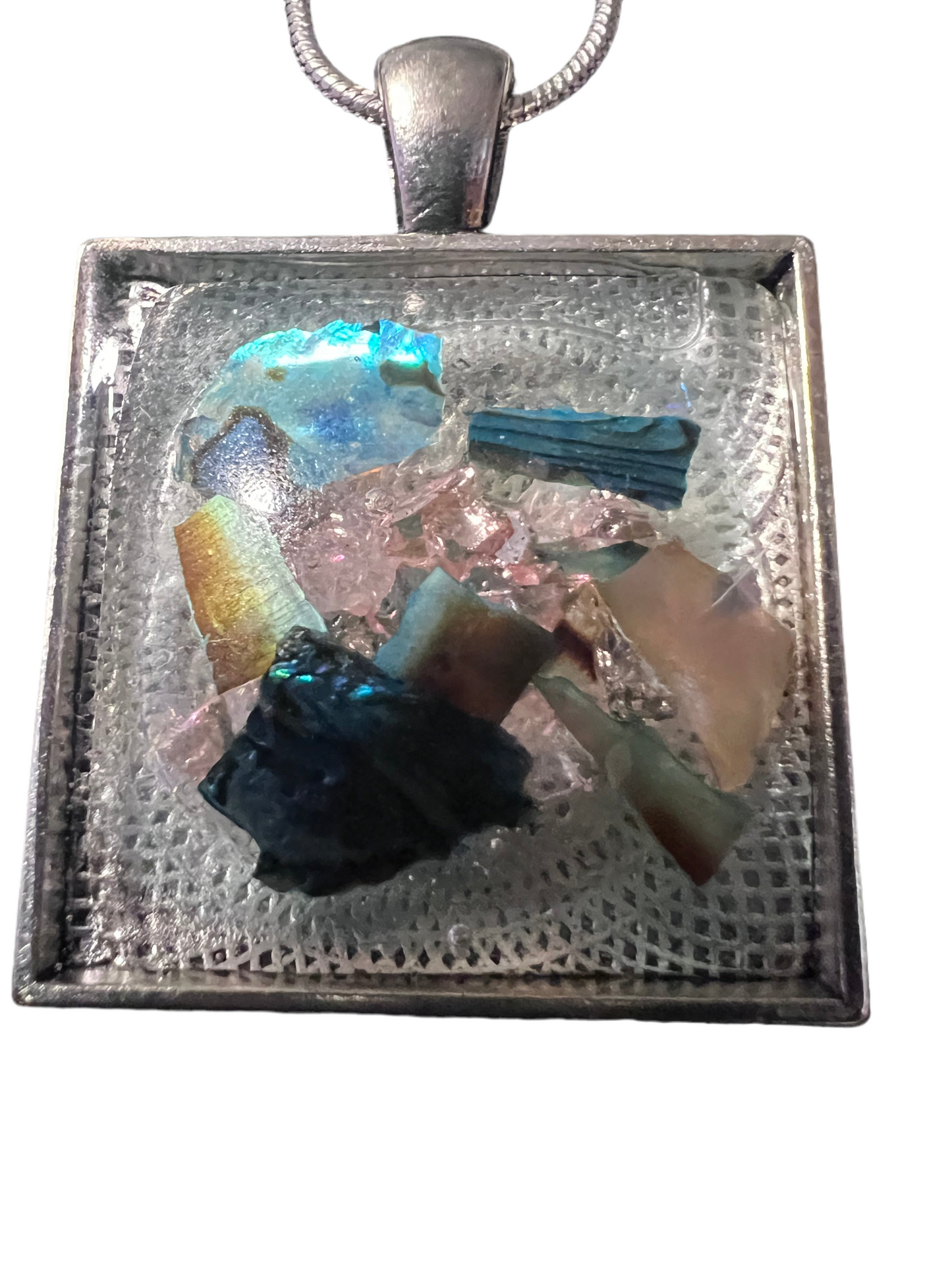 Lovely silver plated Abalone shell and resin necklace