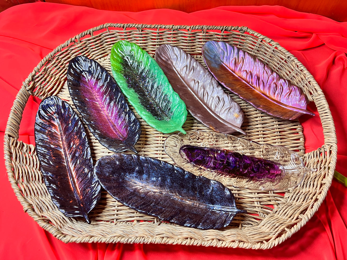 Feather trinket tray