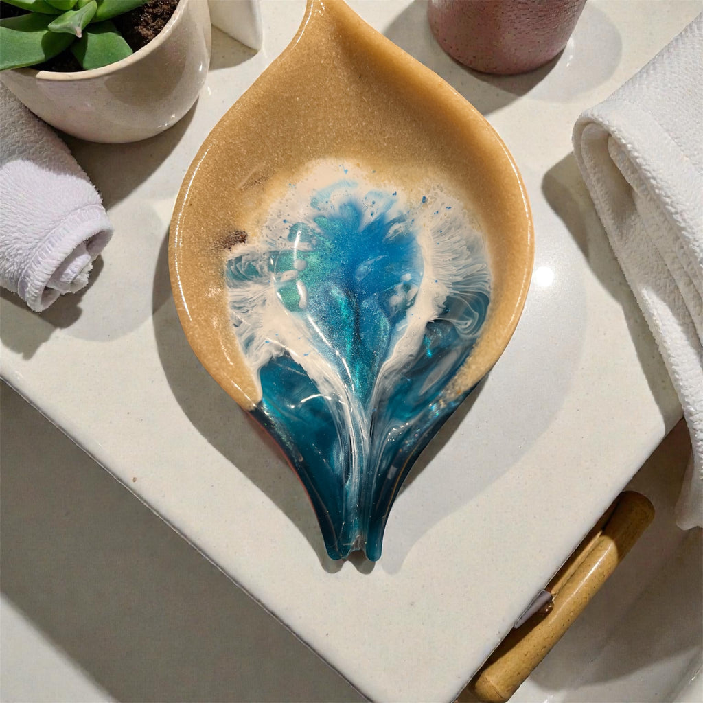 Large self draining soap dishes with shell or stone inclusions